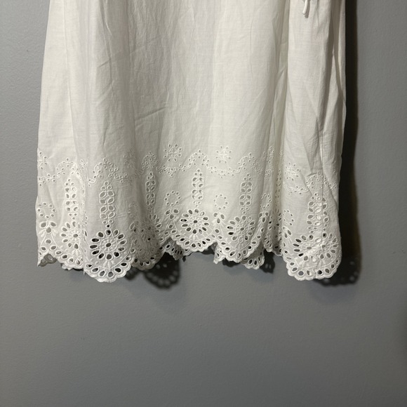 BCBG Generation Sleeveless White Dress Lined Eyelet Hem Size XS Yatch, Coastal, - Picture 3 of 16